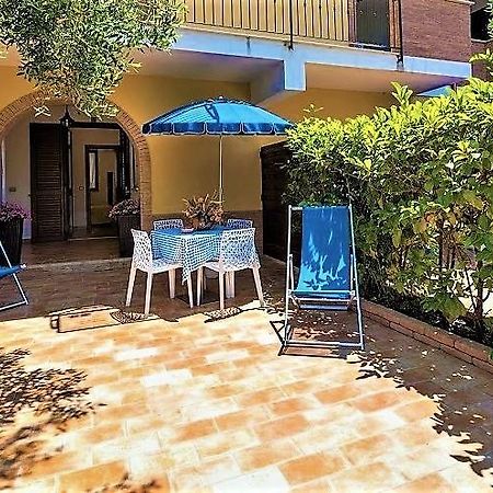 Residence Blue Pearl Marina di Camerota Exterior foto